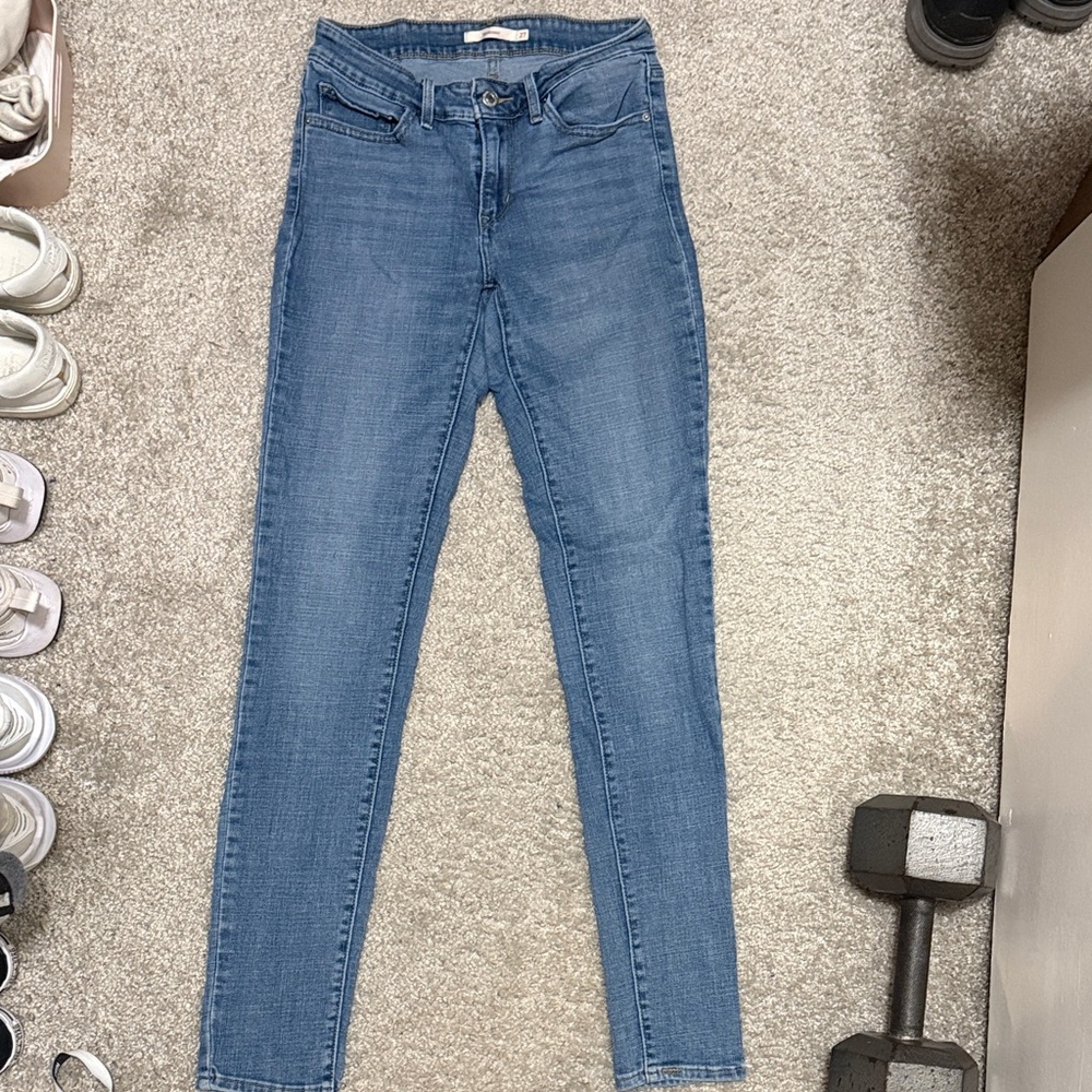 Levi’s 711 Skinny Jeans